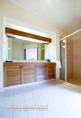 Ensuite Bathroom (2014-10-29)