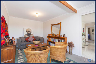 Family room (2016-04-19)