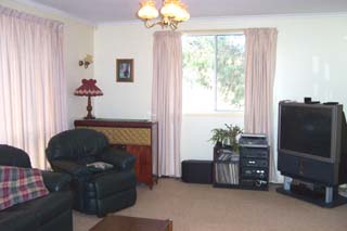 Lounge (2003-10-27)