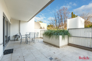 Courtyard (2015-03-16)