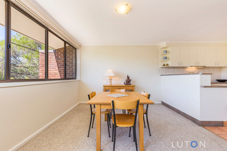 Dining area to kitchen (2018-03-15)