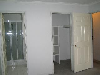 Bed 1 (2005-02-09)