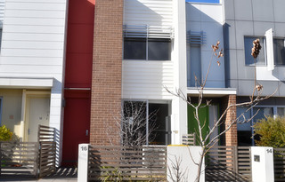 Frontyard (2017-06-25)