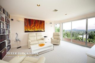 Lounge (2012-02-06)
