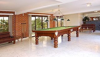Billiard room (2005-02-03)