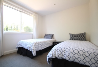 bedroom 2 (2015-09-22)