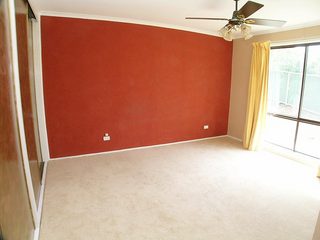 Bed 1 (2005-04-13)