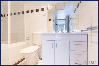 Ensuite (2014-11-25)
