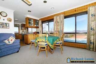 Family room (2006-09-07)