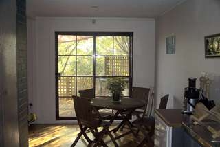 Dining (2003-05-21)