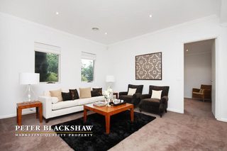 Lounge (2012-01-12)