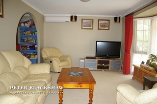 Lounge room (2013-02-14)