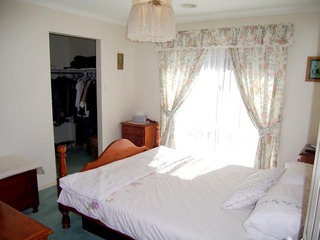 Bed 1 (2004-08-17)