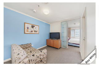 Living Room (2012-11-29)