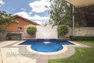 Spa pool (2013-03-01)