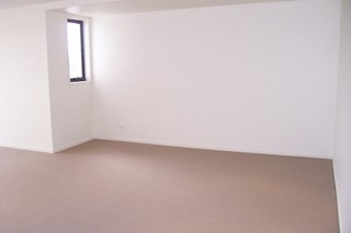 Lounge Room (2014-10-02)