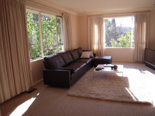Lounge Room (2010-06-28)