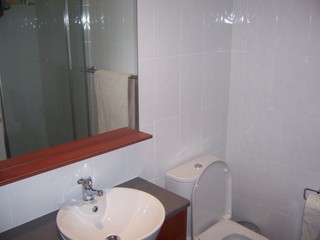 Ensuite (2008-05-13)