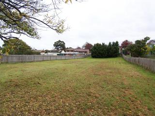 (2011-04-29)