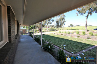 Front porch (2005-11-10)