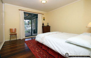 Bed 1 (2007-05-01)