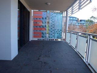 Balcony (2017-11-01)