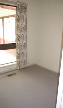 Bed 1 (2004-04-13)