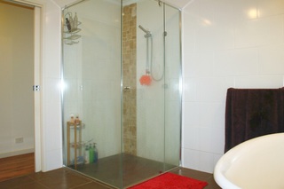 Bathroom (2016-05-10)