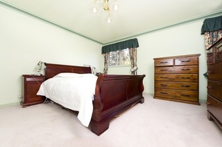 Master bedroom (2015-05-18)