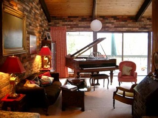 Lounge (2003-10-03)