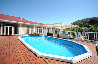 Pool (2011-02-01)