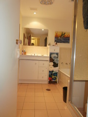 Bathroom (2015-03-13)