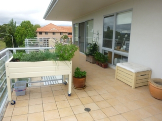 Balcony (2011-03-11)