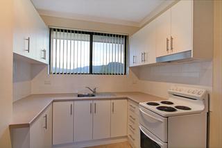 9/60 Campbell Street Wollongong - Kitchen (2015-12-15)