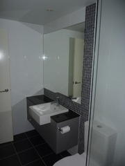 Bathroom (2014-11-05)