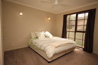 Bedroom (2012-05-29)