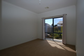 Bedroom 2 (2015-12-23)
