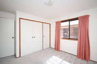 Bed 1 (2009-04-20)