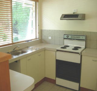 Kitchen (2006-03-21)
