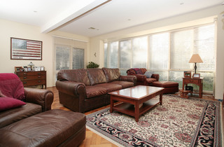 Family room (2007-06-07)