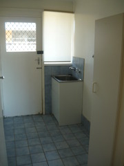 Laundry (2012-10-16)
