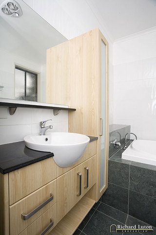 Ensuite (2007-11-29)