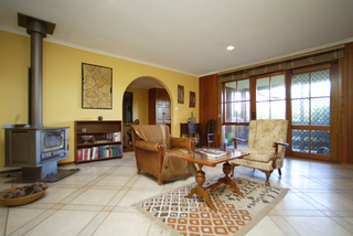 Family room (2005-11-24)