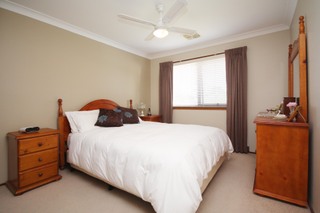 Bed 1 (2011-03-01)