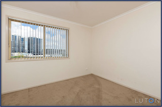 Bedroom (2015-01-23)