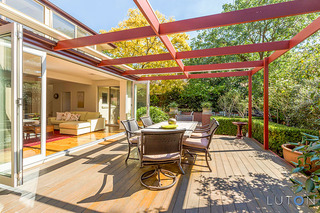 Rear Entertaining Deck (2015-03-30)