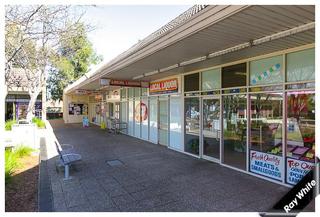 Melba Shops (2012-05-16)