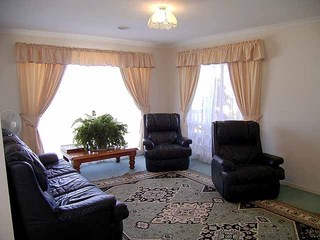 Lounge (2004-08-17)