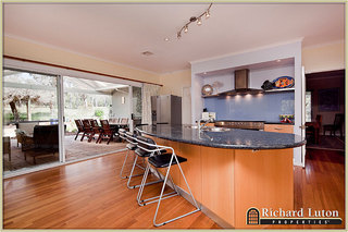 Kitchen (2010-10-02)