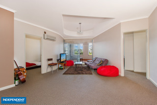 Living Room (2013-10-02)